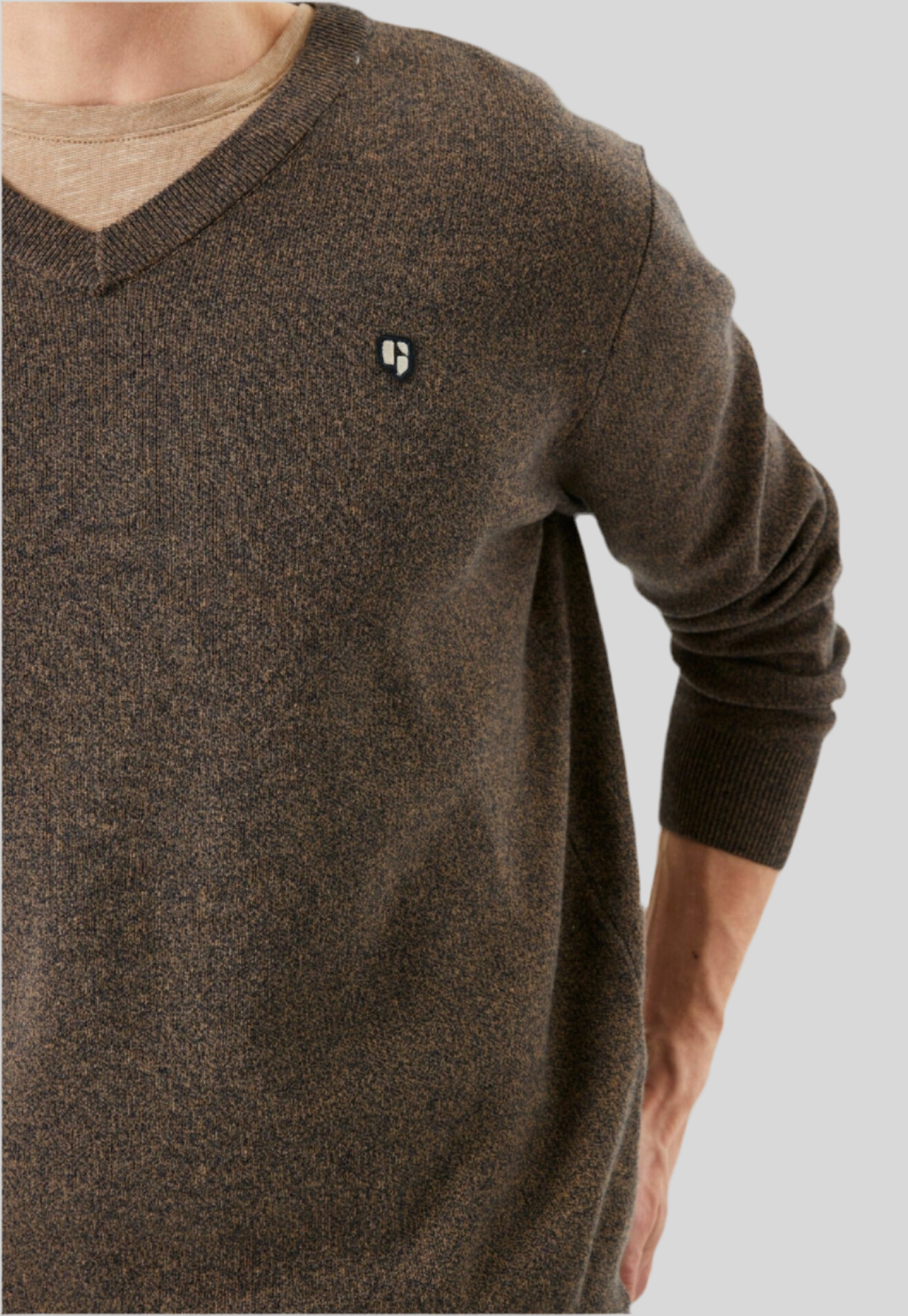 GARCIA : Long Sleeve V-Neck Sweater For Man